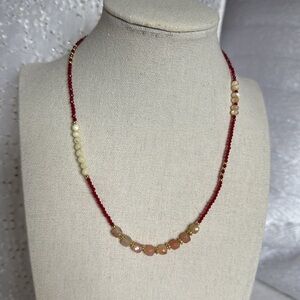 Beautiful Garnet Necklace w/Nanhong Agate & gold tone accents ✨
